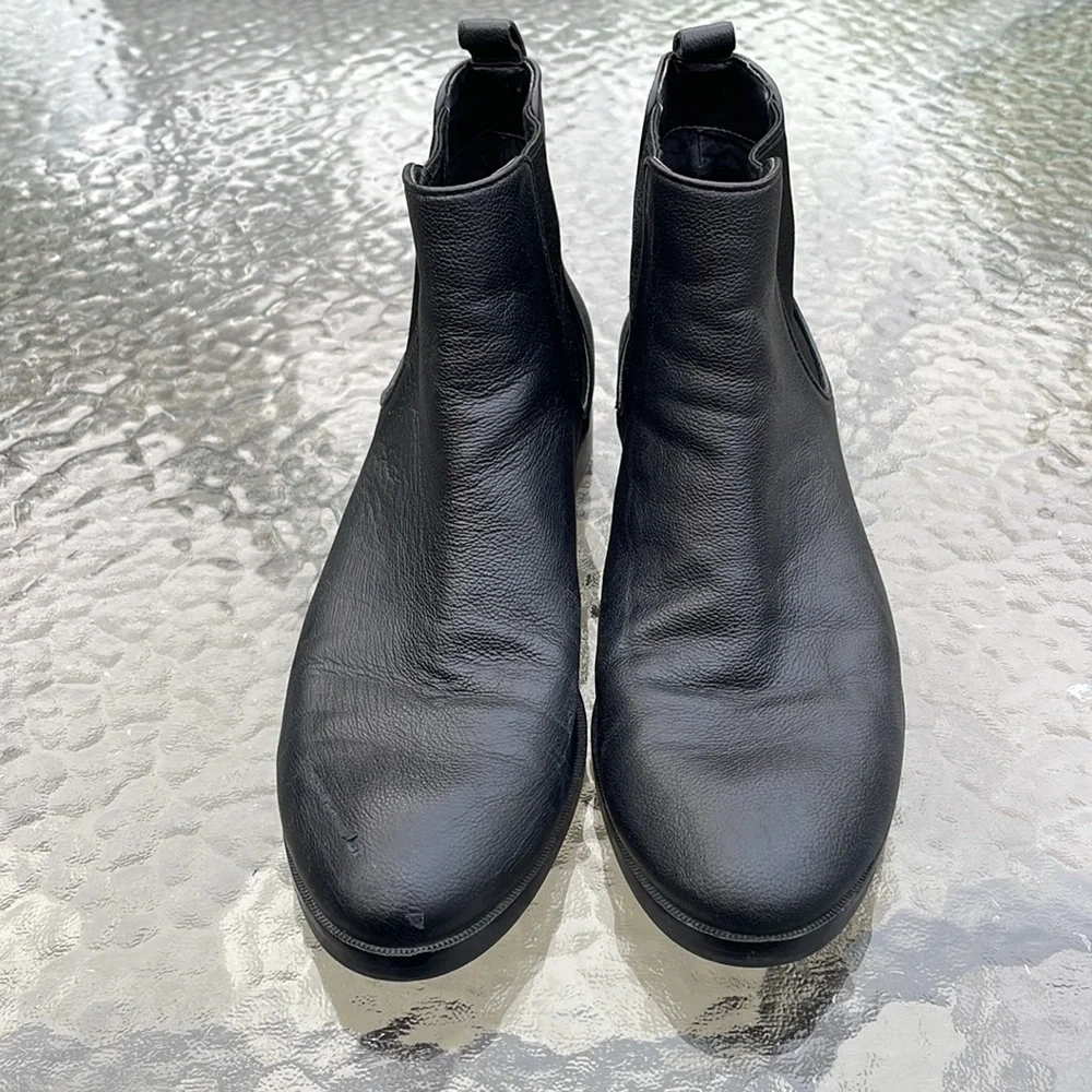 Cole Haan questions leave